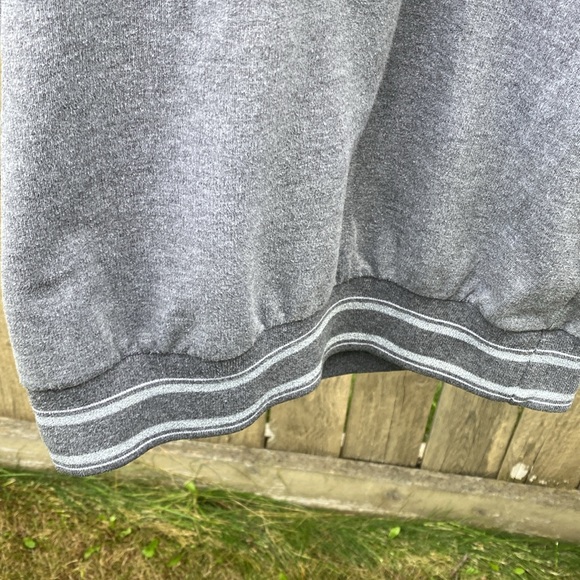 DISNEY Minnie Mouse Hoodie, XL Adult Hoodie, Great Condition, Used~6464-001 - Picture 6 of 10